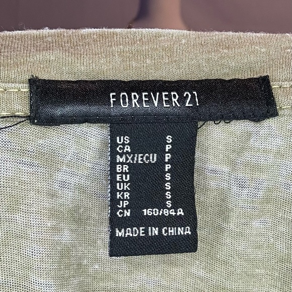 Distress Tee - Picture 5 of 5